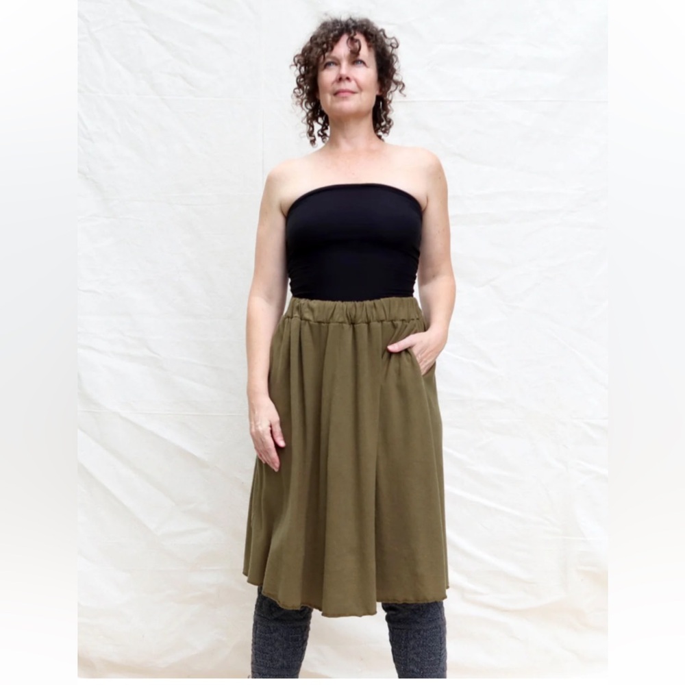 Gaia Conceptions heavy hemp cotton Mimosa below knee skirt with pockets NEW - Picture 15 of 16